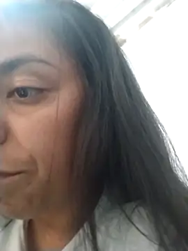 Snapshot of SharonDustLove chatting on November 8, 2025, 9:18 pm SharonDustLove online show from November 8, 2025, 9:18 pm