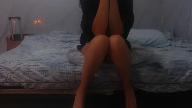 sabrina v  online show from November 23, 2025, 6:07 pm