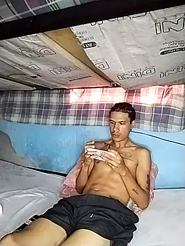 Gabriel Stone online show from November 5, 2025, 6:22 pm