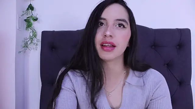 kaylee lee online show from March 19, 2026, 3:50 am