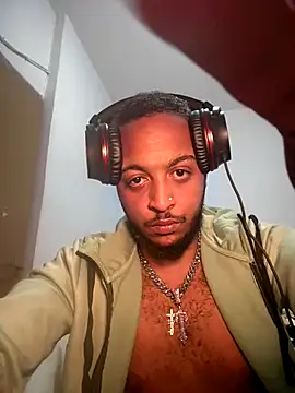 Minidemonkush online show from December 20, 2025, 2:47 am