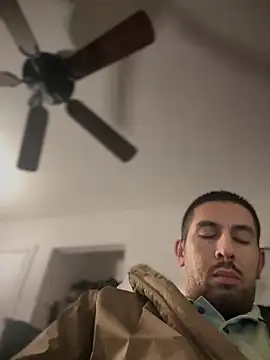 Snapshot of himNIGuys chatting on November 29, 2025, 5:18 am himNIGuys online show from November 29, 2025, 5:18 am