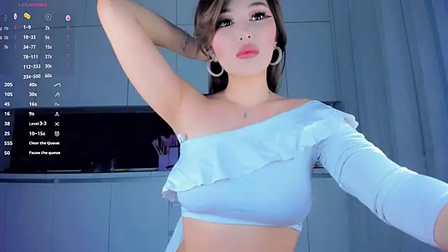 Snapshot of nana_le chatting on November 12, 2025, 2:10 pm nana le online show from November 12, 2025, 2:10 pm