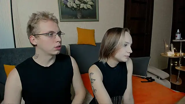 Snapshot of SammySccott chatting on November 7, 2025, 10:20 am SammySccott online show from November 7, 2025, 10:20 am