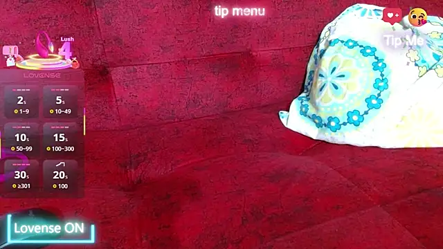 naomi powel online show from December 1, 2025, 3:02 pm