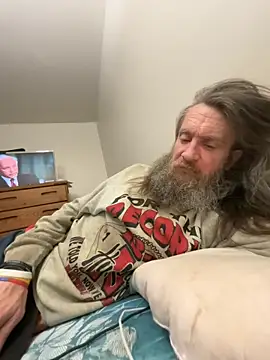 eager1975 online show from March 28, 2026, 2:45 am