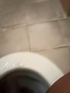 deliciousdik69 online show from April 12, 2026, 11:57 am