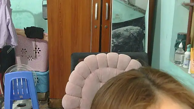 Uhem112 online show from October 24, 2025, 12:37 pm