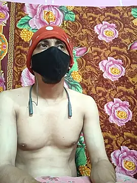 Seducing couple online show from June 16, 2026, 4:34 am