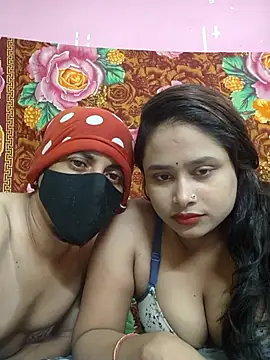 Seducing couple online show from July 18, 2026, 4:10 am