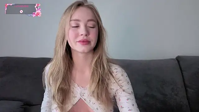 Snapshot of Anna_mileer chatting on May 13, 2026, 1:34 am Anna mileer online show from May 13, 2026, 1:34 am