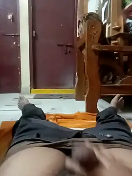 Snapshot of Dolly_raj chatting on September 29, 2025, 8:25 pm Dolly raj online show from September 29, 2025, 8:25 pm