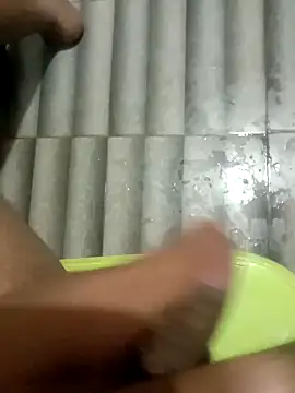 Snapshot of Dolly_raj chatting on October 10, 2025, 5:19 am Dolly raj online show from October 10, 2025, 5:19 am