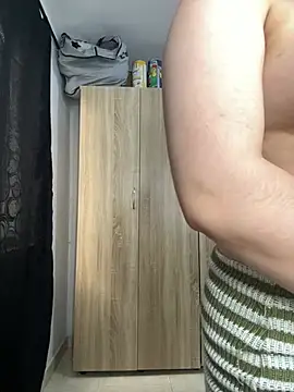 Briana Hottt online show from April 8, 2026, 3:13 pm