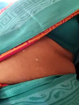 Snapshot of papukurty chatting on November 20, 2025, 6:47 am papukurty online show from November 20, 2025, 6:47 am