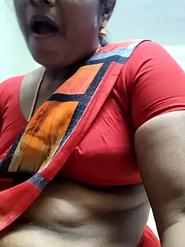 Snapshot of papukurty chatting on December 2, 2025, 10:28 am papukurty online show from December 2, 2025, 10:28 am