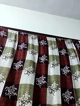 Snapshot of papukurty chatting on November 1, 2025, 6:24 pm papukurty online show from November 1, 2025, 6:24 pm