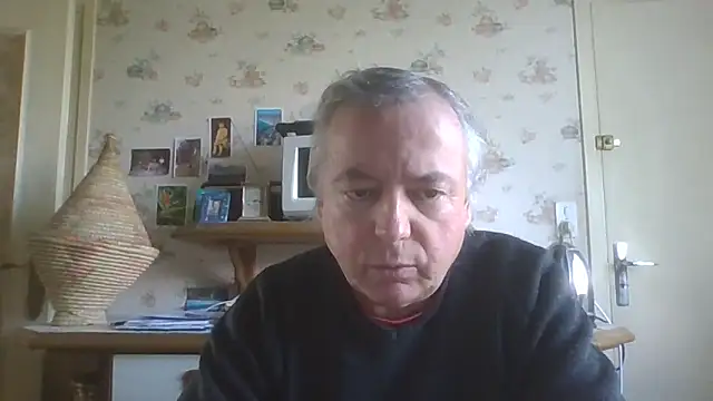 Snapshot of gegevincent chatting on April 14, 2026, 11:04 am gegevincent online show from April 14, 2026, 11:04 am