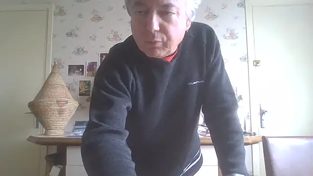 Snapshot of gegevincent chatting on May 14, 2026, 11:18 am gegevincent online show from May 14, 2026, 11:18 am