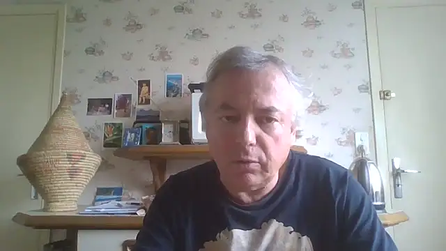 Snapshot of gegevincent chatting on May 3, 2026, 11:26 am gegevincent online show from May 3, 2026, 11:26 am