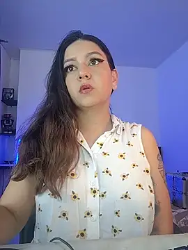 Abbyjoness21 online show from December 4, 2025, 6:40 pm