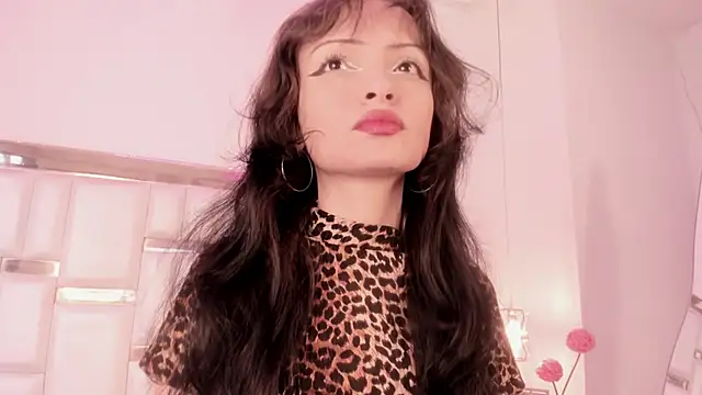 MaddieStark online show from December 2, 2025, 4:41 pm