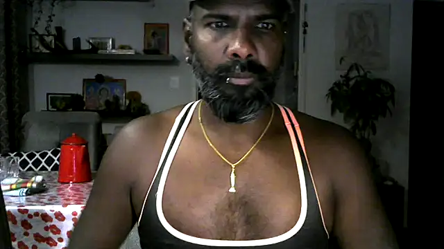 Snapshot of frenchblackc31 chatting on September 19, 2025, 4:27 am frenchblackc31 online show from September 19, 2025, 4:27 am