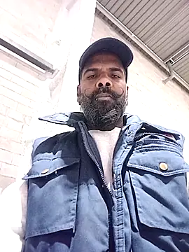 frenchblackc31 online show from November 14, 2025, 7:56 am