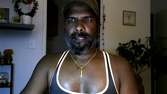 frenchblackc31 online show from June 9, 2026, 7:37 pm