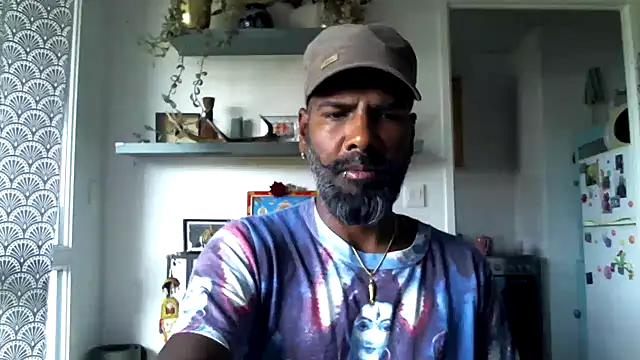 Snapshot of frenchblackc31 chatting on September 14, 2025, 8:04 am frenchblackc31 online show from September 14, 2025, 8:04 am