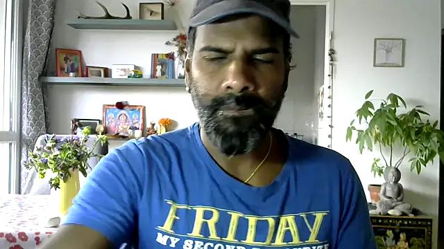 frenchblackc31 online show from March 4, 2026, 4:59 pm