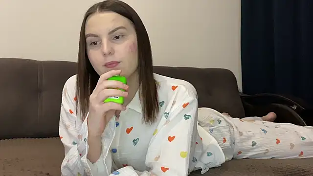 vertul1ana online show from October 24, 2025, 6:18 pm