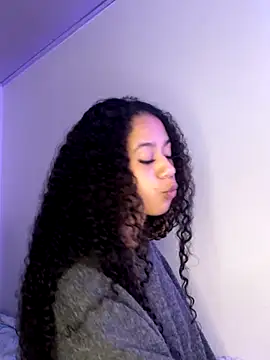 Snapshot of jadee8 chatting on October 25, 2025, 8:31 pm jadee8 online show from October 25, 2025, 8:31 pm