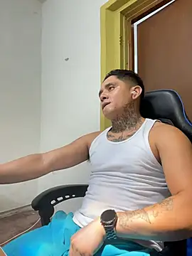 siilvestremx online show from November 20, 2025, 7:47 pm