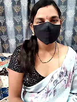 Snapshot of Lalitha-1995 chatting on June 23, 2026, 5:49 am Lalitha-1995 online show from June 23, 2026, 5:49 am