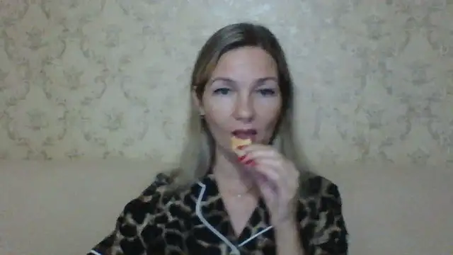 Snapshot of sweetriki chatting on October 31, 2025, 5:31 pm sweetriki online show from October 31, 2025, 5:31 pm