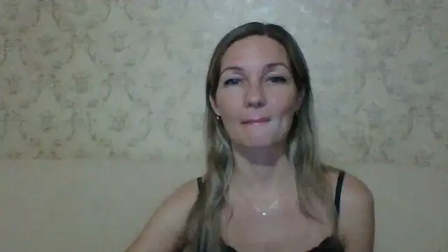 Snapshot of sweetriki chatting on November 10, 2025, 5:51 pm sweetriki online show from November 10, 2025, 5:51 pm