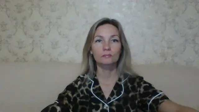 Snapshot of sweetriki chatting on October 26, 2025, 1:55 pm sweetriki online show from October 26, 2025, 1:55 pm