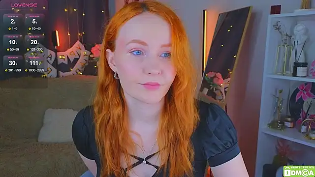 Snapshot of JoyceJones chatting on January 13, 2026, 8:13 pm JoyceJones online show from January 13, 2026, 8:13 pm