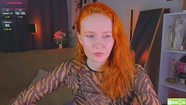 Snapshot of JoyceJones chatting on November 23, 2025, 8:19 pm JoyceJones online show from November 23, 2025, 8:19 pm