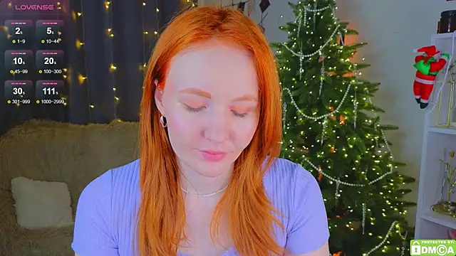 Snapshot of JoyceJones chatting on December 22, 2025, 9:15 pm JoyceJones online show from December 22, 2025, 9:15 pm