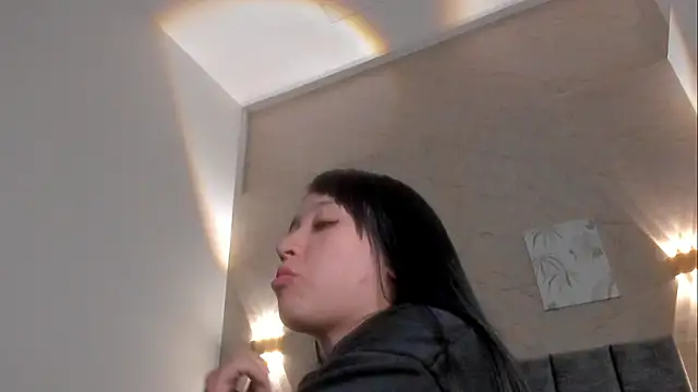 Snapshot of Lunaa_bellaa chatting on February 11, 2026, 7:36 pm Lunaa bellaa online show from February 11, 2026, 7:36 pm