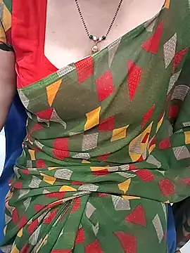 Snapshot of Anuforyou19 chatting on November 7, 2025, 5:06 pm Anuforyou19 online show from November 7, 2025, 5:06 pm