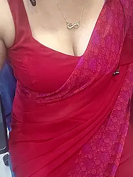 Snapshot of Anuforyou19 chatting on November 5, 2025, 5:05 pm Anuforyou19 online show from November 5, 2025, 5:05 pm