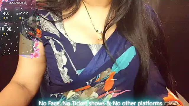 Snapshot of Anuforyou19 chatting on December 15, 2025, 4:57 pm Anuforyou19 online show from December 15, 2025, 4:57 pm