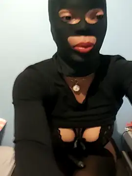 Snapshot of sweetybae75 chatting on October 18, 2025, 2:35 am sweetybae75 online show from October 18, 2025, 2:35 am