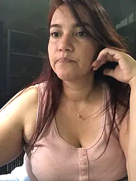 sweetdulcexxx online show from April 16, 2026, 9:37 pm