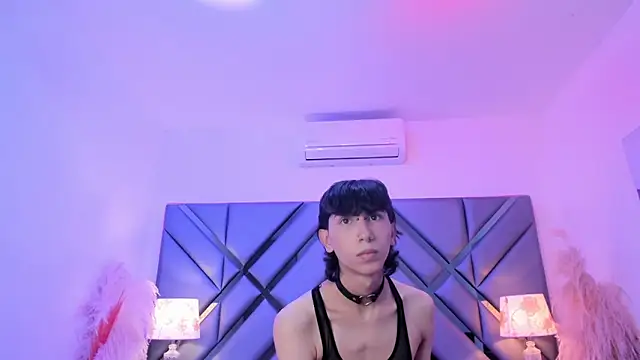 Milan LewisS online show from March 4, 2026, 1:19 pm