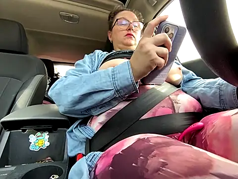 Snapshot of GirlSquirt chatting on November 7, 2025, 3:16 pm GirlSquirt online show from November 7, 2025, 3:16 pm