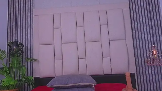 bryonycutee online show from February 10, 2026, 11:42 am